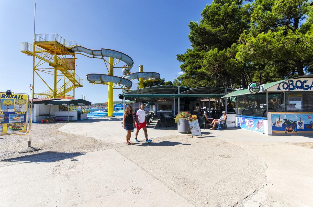 Apartments Anastazija Vodice Exterior photo