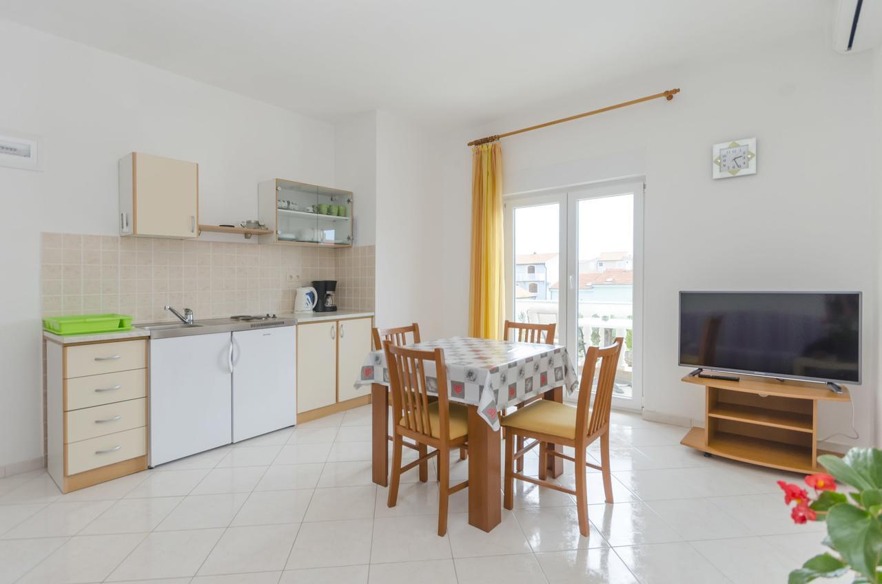 Apartments Anastazija Vodice Exterior photo